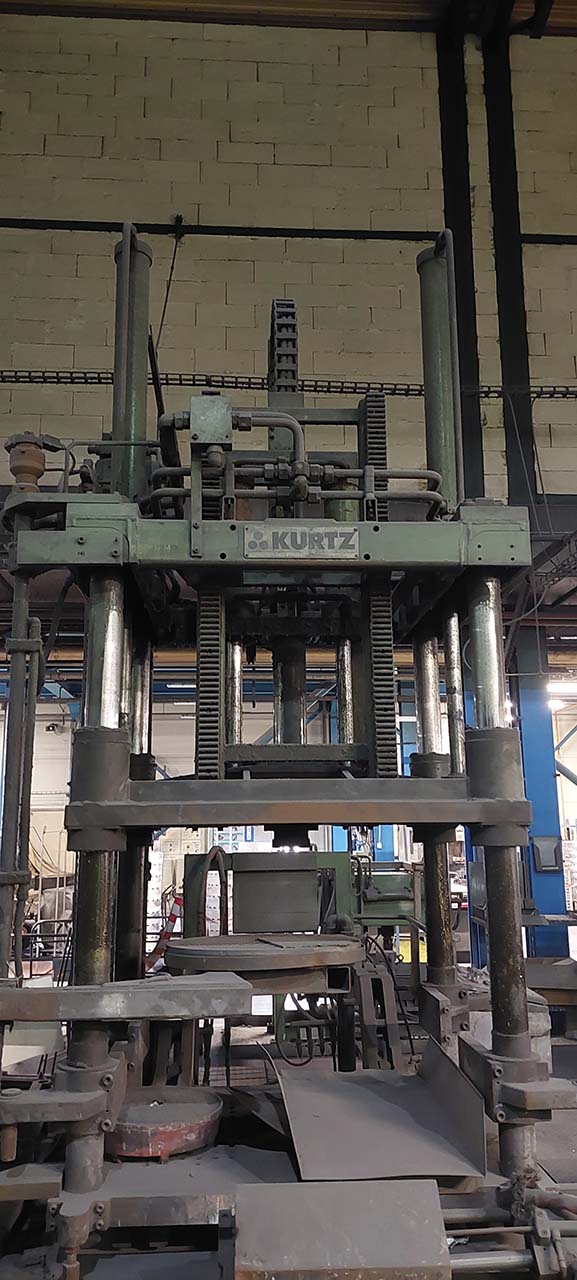 Kurtz Al 10-7 TC machine de coulée sous pression ND1347, utilisée